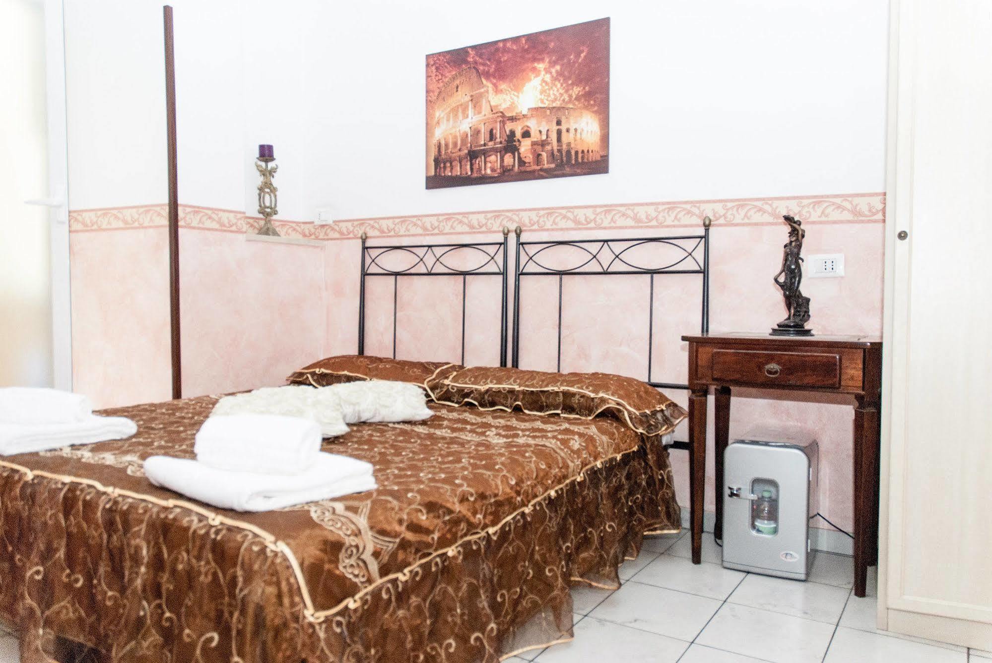Obelus 2* Roma